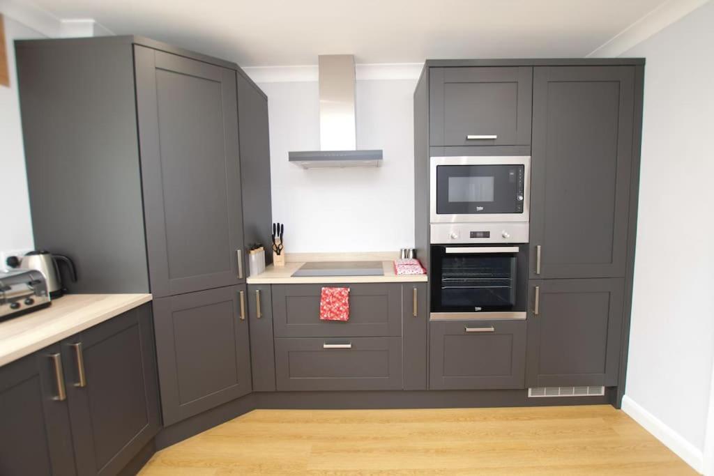 Spacious 5 Bed In The Countryside, Close To Frinton-On-Sea Kirby Cross 외부 사진