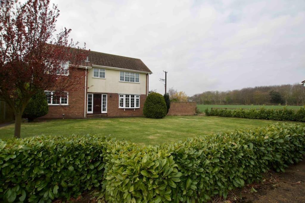 Spacious 5 Bed In The Countryside, Close To Frinton-On-Sea Kirby Cross 외부 사진
