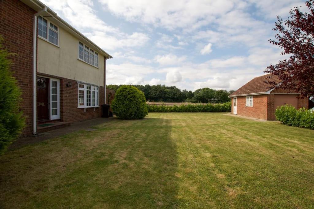 Spacious 5 Bed In The Countryside, Close To Frinton-On-Sea Kirby Cross 외부 사진